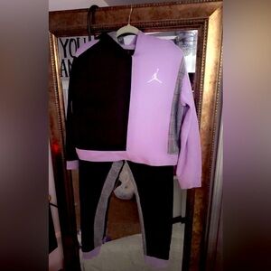 2 piece Jordan jogging set size 14/16